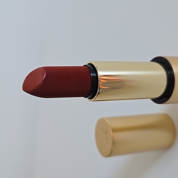 Lisa Eldridge Velvet Cinnabar Lipstick - Picture 2 of 3